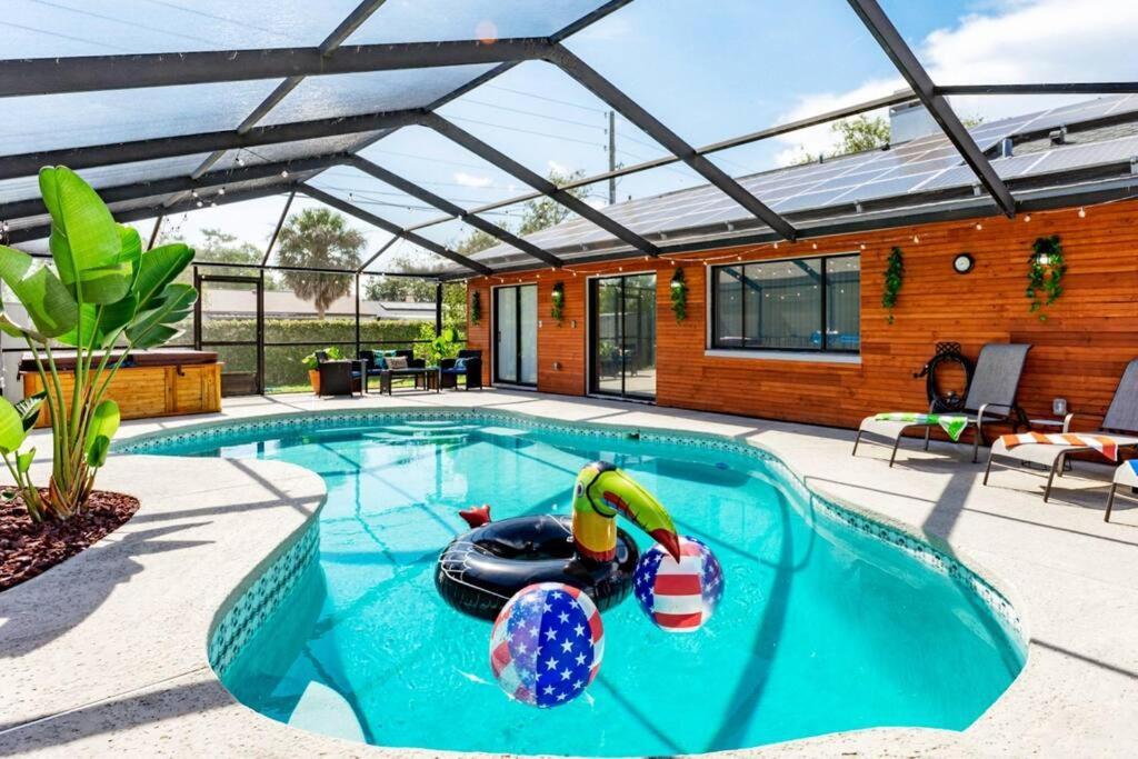 The Pelican/Pool/Hottub/Gameroom Brandon Ngoại thất bức ảnh