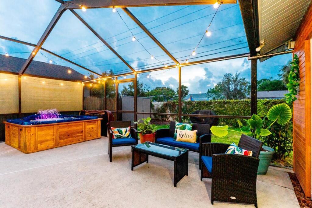 The Pelican/Pool/Hottub/Gameroom Brandon Ngoại thất bức ảnh